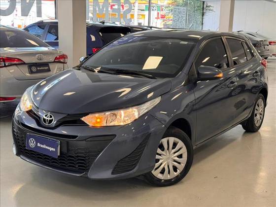 TOYOTA YARIS 1.3 16V FLEX XL LIVE MULTIDRIVE